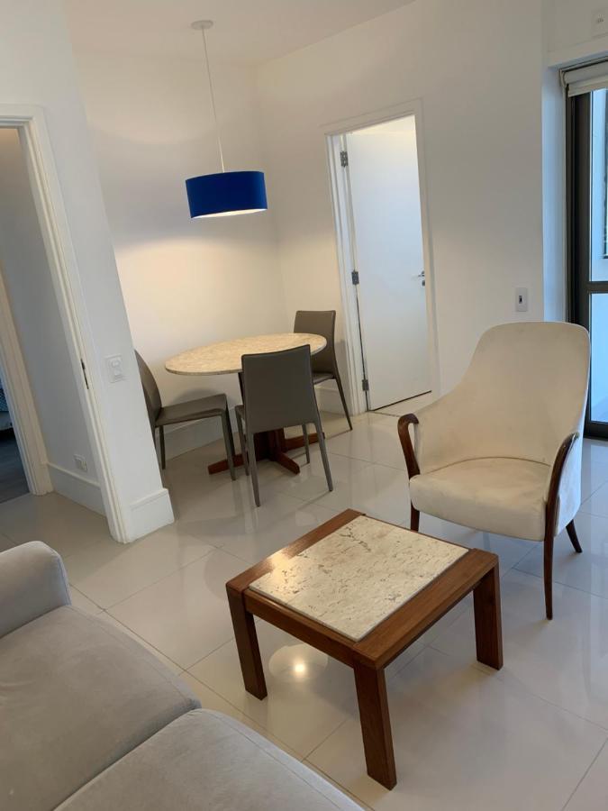 Flat Com 65 Metros; Sala; Duas Suites; Cozinha Recem-Reformado Rio de Janeiro Exterior foto