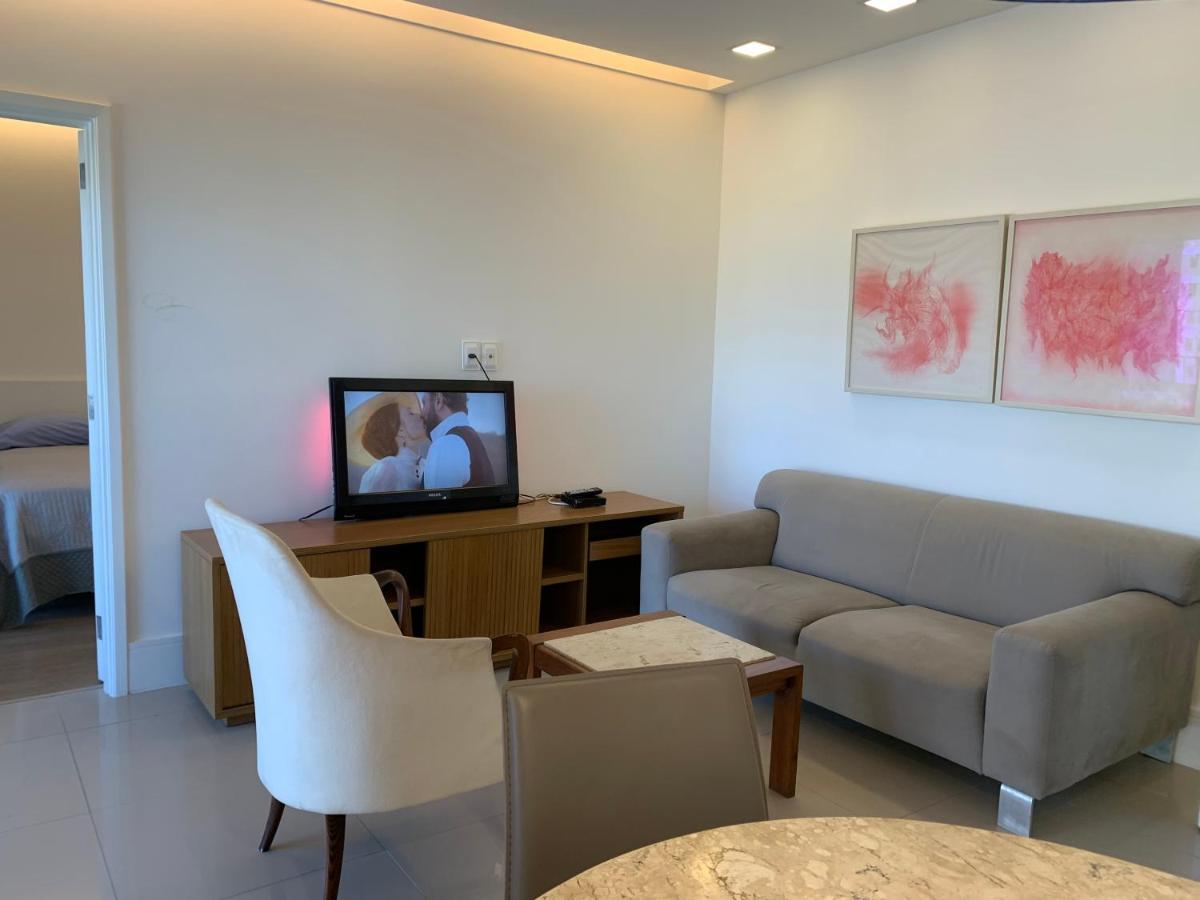 Flat Com 65 Metros; Sala; Duas Suites; Cozinha Recem-Reformado Rio de Janeiro Exterior foto